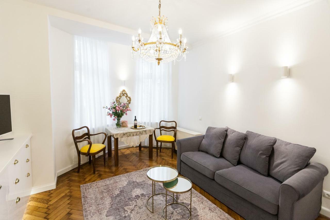 Luxury Apartment Pod Zyrandolem Krakow Ngoại thất bức ảnh