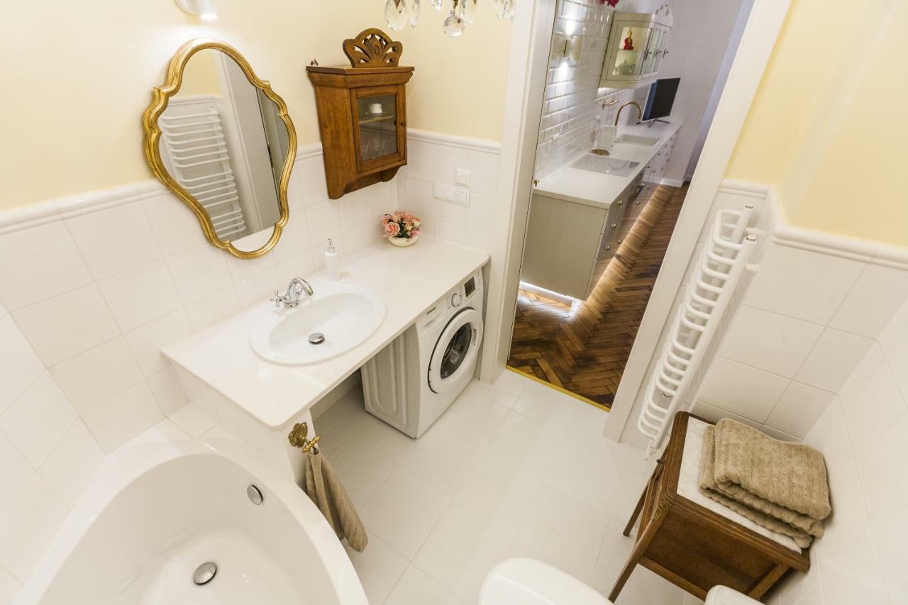 Luxury Apartment Pod Zyrandolem Krakow Ngoại thất bức ảnh